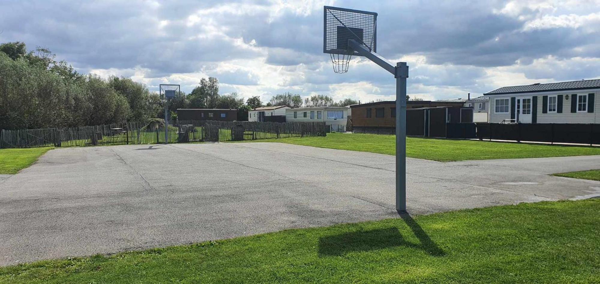 Mobile Home Au Camping New Vennepark Harendijk Ruang foto