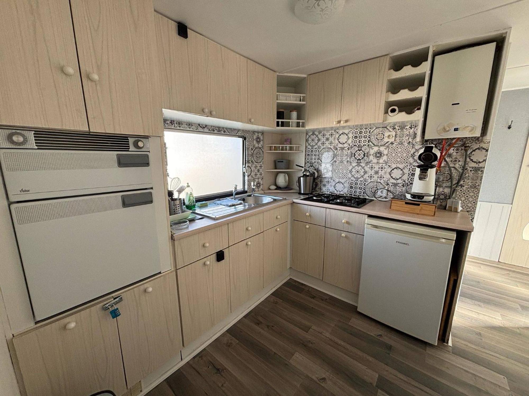 Mobile Home Au Camping New Vennepark Harendijk Bagian luar foto